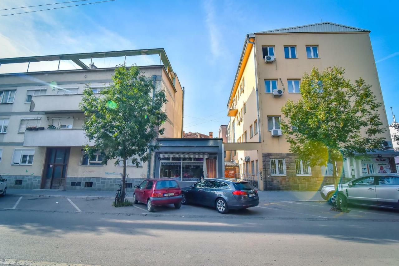 City Center Apartment Jotic Pirot Exterior foto